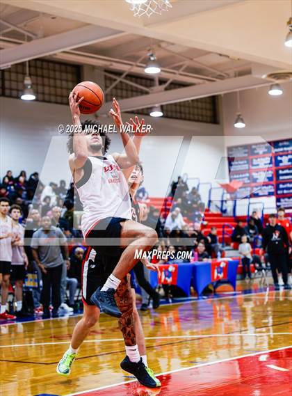 Thumbnail 2 in Long Island Lutheran Vs Newman AAA (The Preview HS Showcase) photogallery.
