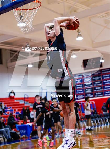 Thumbnail 2 in Long Island Lutheran Vs Newman AAA (The Preview HS Showcase) photogallery.