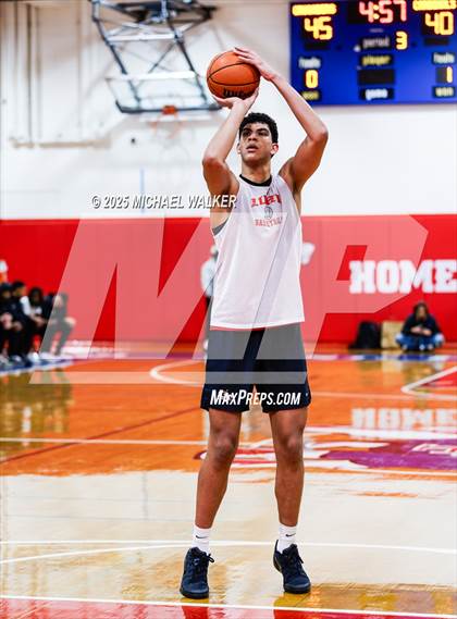 Thumbnail 3 in Long Island Lutheran Vs Newman AAA (The Preview HS Showcase) photogallery.