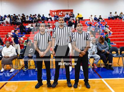 Thumbnail 1 in Long Island Lutheran Vs Newman AAA (The Preview HS Showcase) photogallery.