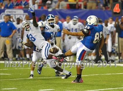 Thumbnail 2 in Walton vs. Peachtree Ridge (Corky Kell Classic) photogallery.