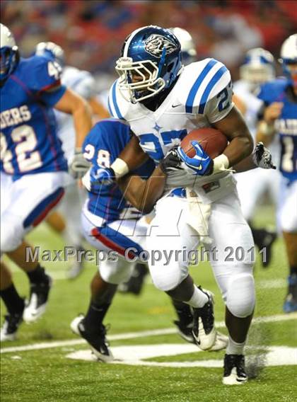 Thumbnail 3 in Walton vs. Peachtree Ridge (Corky Kell Classic) photogallery.
