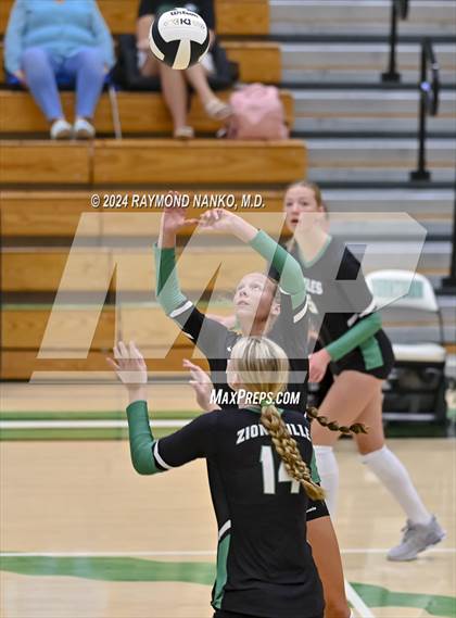Thumbnail 3 in Yorktown vs Zionsville  photogallery.