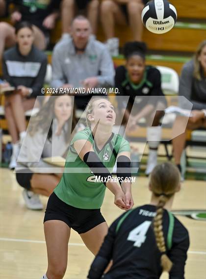 Thumbnail 3 in Yorktown vs Zionsville  photogallery.
