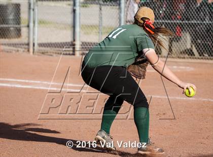 Thumbnail 1 in Thatcher @ Pueblo photogallery.