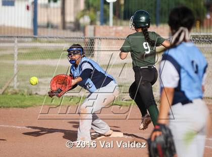 Thumbnail 2 in Thatcher @ Pueblo photogallery.