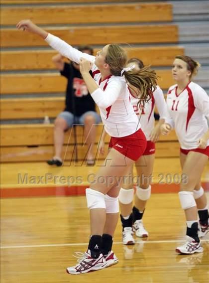 Thumbnail 1 in Dobie vs Tomball (Nike Volleyball Classic) photogallery.