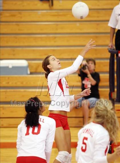 Thumbnail 1 in Dobie vs Tomball (Nike Volleyball Classic) photogallery.