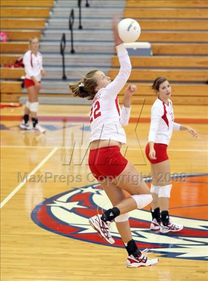 Thumbnail 2 in Dobie vs Tomball (Nike Volleyball Classic) photogallery.