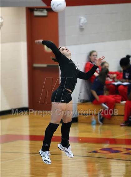 Thumbnail 3 in Dobie vs Tomball (Nike Volleyball Classic) photogallery.