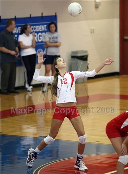 Thumbnail 3 in Dobie vs Tomball (Nike Volleyball Classic) photogallery.