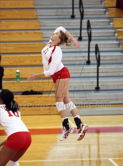 Thumbnail 3 in Dobie vs Tomball (Nike Volleyball Classic) photogallery.