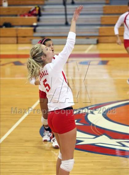 Thumbnail 1 in Dobie vs Tomball (Nike Volleyball Classic) photogallery.