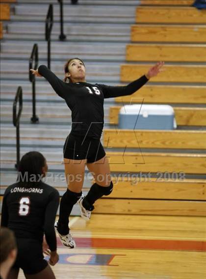 Thumbnail 1 in Dobie vs Tomball (Nike Volleyball Classic) photogallery.