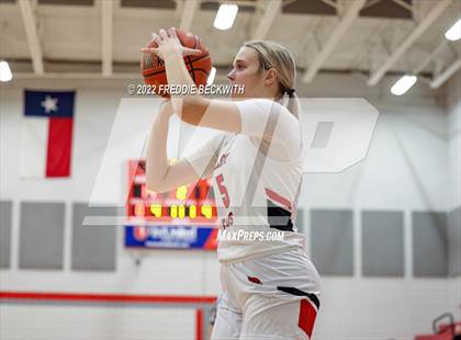 Thumbnail 1 in Van Alstyne @ Pottsboro photogallery.
