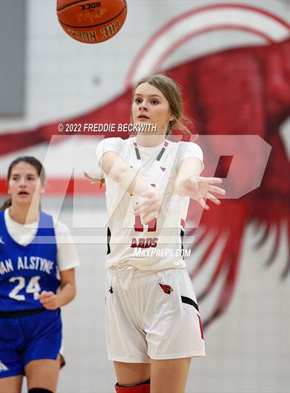 Thumbnail 2 in Van Alstyne @ Pottsboro photogallery.