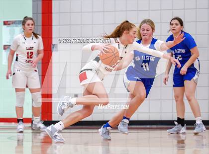 Thumbnail 2 in Van Alstyne @ Pottsboro photogallery.