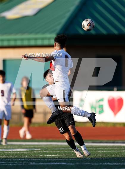 Thumbnail 1 in Pebblebrook vs. Roswell (GHSA 7A ELITE 8) photogallery.