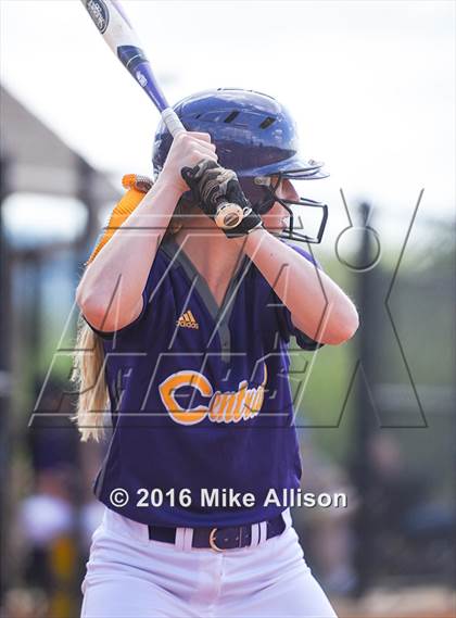Thumbnail 3 in Baylor vs Chattanooga Central photogallery.