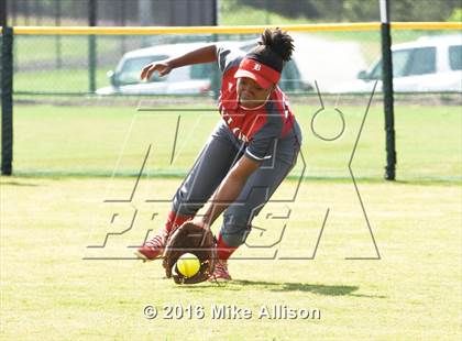 Thumbnail 2 in Baylor vs Chattanooga Central photogallery.