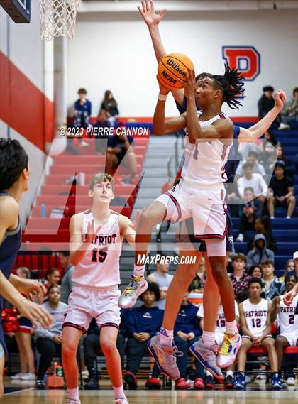 Thumbnail 1 in Osbourn vs. Patriot (District Semifinal) photogallery.