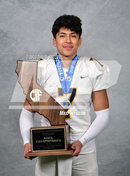 Thumbnail 3 in Soquel (CIF State D4AA Awards) photogallery.
