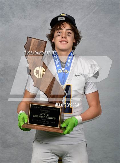 Thumbnail 1 in Soquel (CIF State D4AA Awards) photogallery.