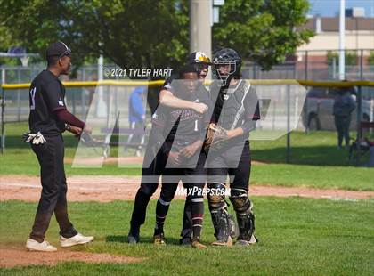 Thumbnail 2 in Lawrence North vs. Lawrence Central (Sectional Semifinal) photogallery.