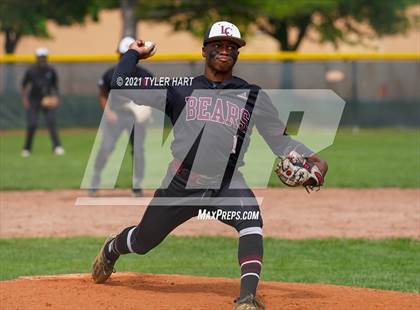 Thumbnail 2 in Lawrence North vs. Lawrence Central (Sectional Semifinal) photogallery.