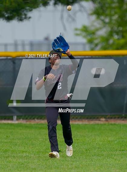 Thumbnail 3 in Lawrence North vs. Lawrence Central (Sectional Semifinal) photogallery.