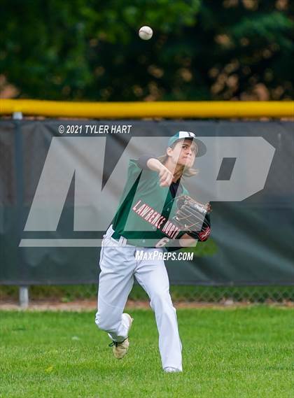 Thumbnail 2 in Lawrence North vs. Lawrence Central (Sectional Semifinal) photogallery.