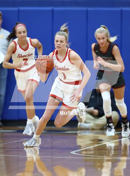 Thumbnail 1 in Vinton County vs. Sheridan (OHSAA D2 District Final) photogallery.