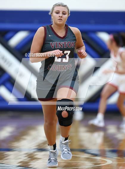 Thumbnail 3 in Vinton County vs. Sheridan (OHSAA D2 District Final) photogallery.