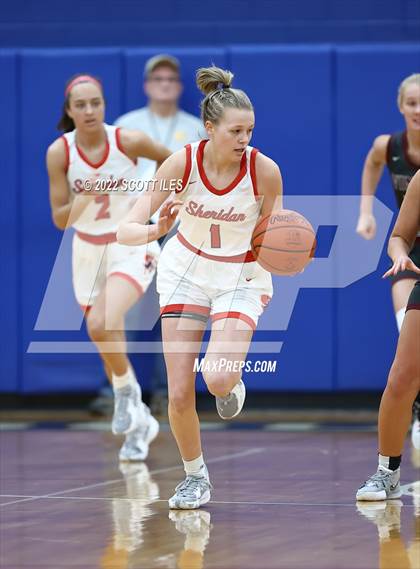 Thumbnail 2 in Vinton County vs. Sheridan (OHSAA D2 District Final) photogallery.