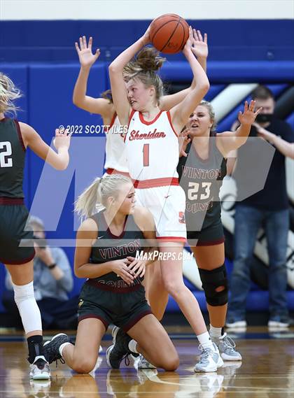 Thumbnail 3 in Vinton County vs. Sheridan (OHSAA D2 District Final) photogallery.