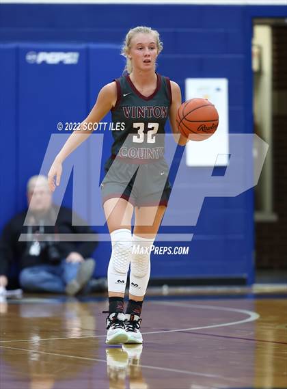 Thumbnail 3 in Vinton County vs. Sheridan (OHSAA D2 District Final) photogallery.