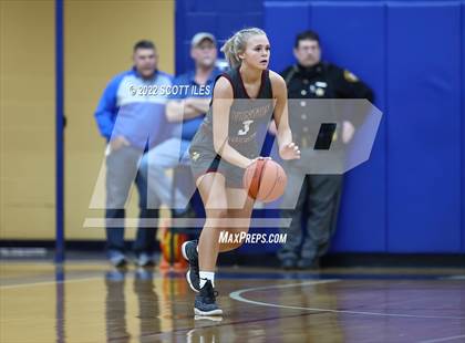 Thumbnail 1 in Vinton County vs. Sheridan (OHSAA D2 District Final) photogallery.