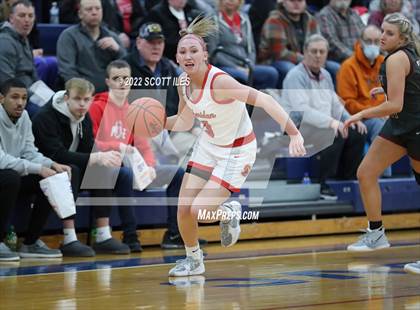 Thumbnail 2 in Vinton County vs. Sheridan (OHSAA D2 District Final) photogallery.