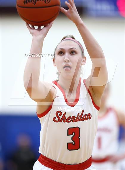 Thumbnail 1 in Vinton County vs. Sheridan (OHSAA D2 District Final) photogallery.