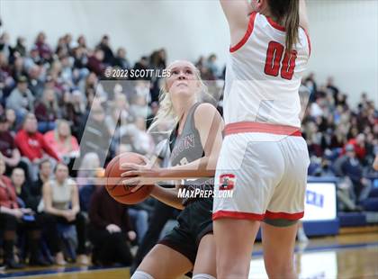 Thumbnail 1 in Vinton County vs. Sheridan (OHSAA D2 District Final) photogallery.
