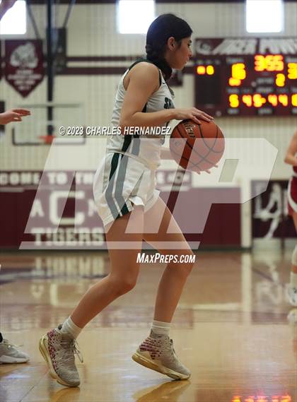 Thumbnail 3 in Ursuline Academy vs Incarnate Word (TAPPS 6A Area Playoff) photogallery.