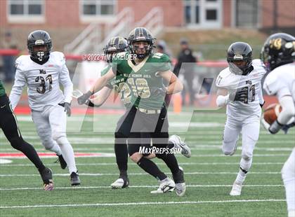 Thumbnail 2 in Belle Vernon vs. Neumann-Goretti (PIAA 3A Final) photogallery.