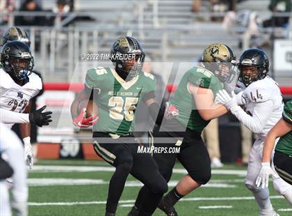 Thumbnail 2 in Belle Vernon vs. Neumann-Goretti (PIAA 3A Final) photogallery.