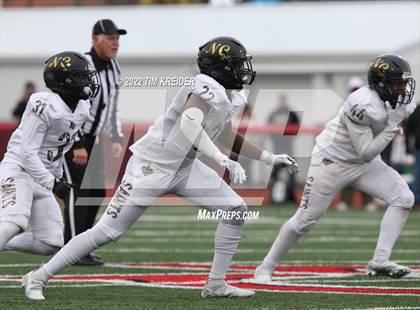 Thumbnail 2 in Belle Vernon vs. Neumann-Goretti (PIAA 3A Final) photogallery.