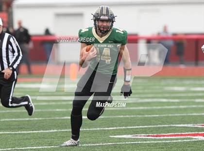 Thumbnail 2 in Belle Vernon vs. Neumann-Goretti (PIAA 3A Final) photogallery.