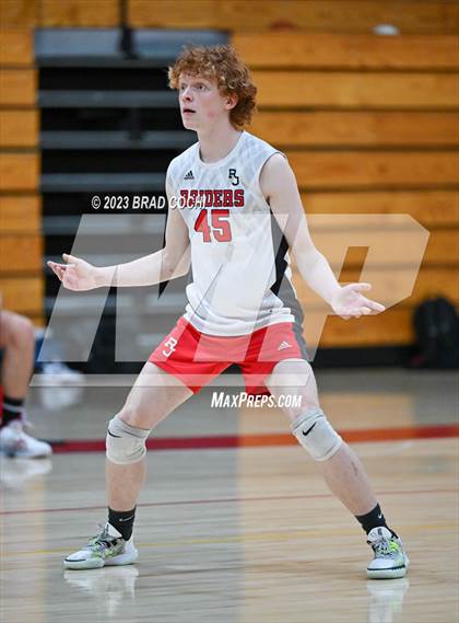 Thumbnail 2 in Valor Christian @ Regis Jesuit photogallery.