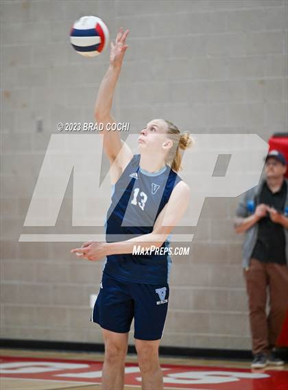 Thumbnail 2 in Valor Christian @ Regis Jesuit photogallery.