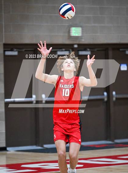 Thumbnail 3 in Valor Christian @ Regis Jesuit photogallery.