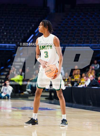 Thumbnail 2 in Ben L. Smith vs Huss (NCHSAA 3A Regional Final) photogallery.