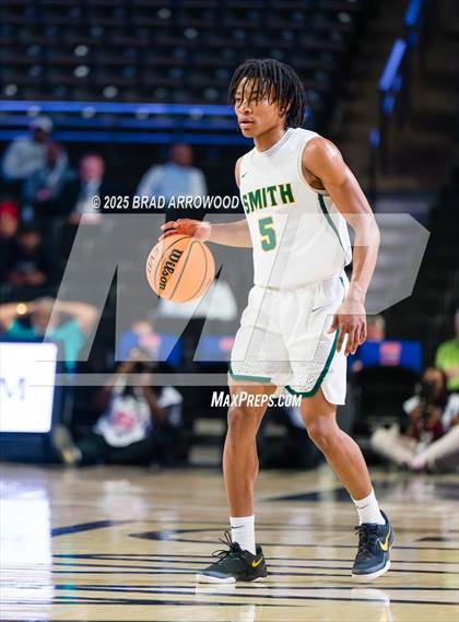 Thumbnail 1 in Ben L. Smith vs Huss (NCHSAA 3A Regional Final) photogallery.